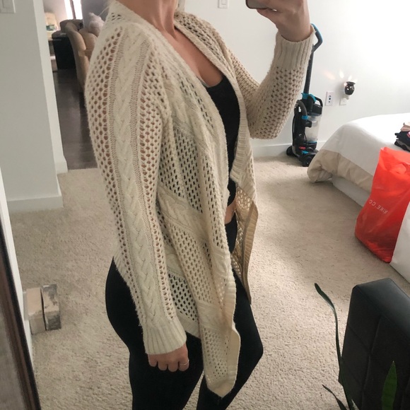 Cardigan - Picture 4 of 4